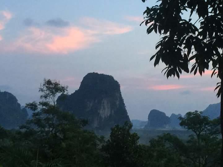 Aonang Cliff Mountain New Resort Ao Nang Exterior photo